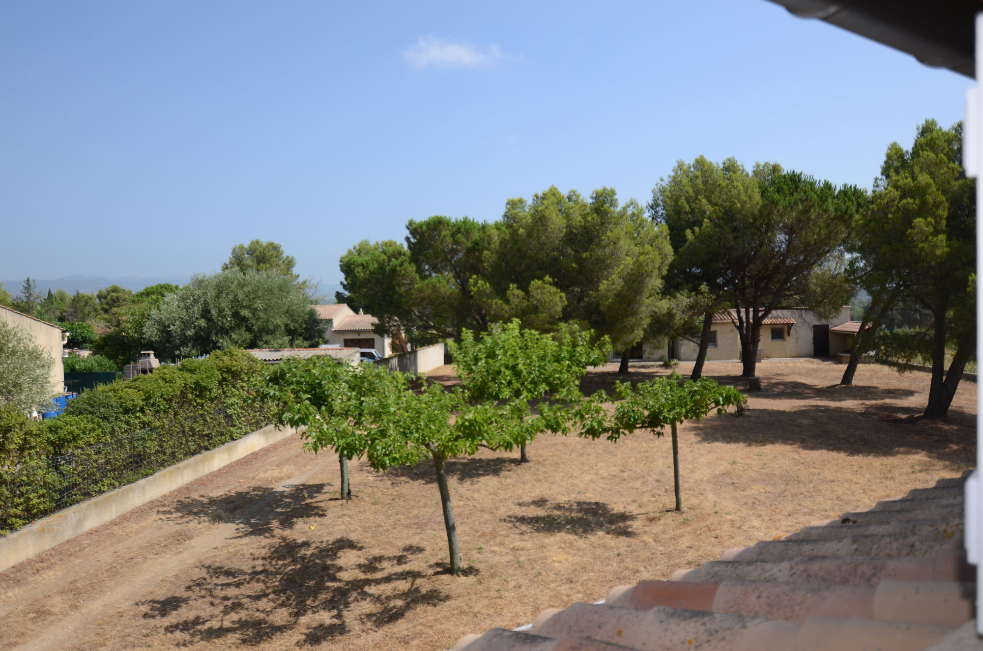 1383CA_vue_sur_la_deuxieme_maison.jpg