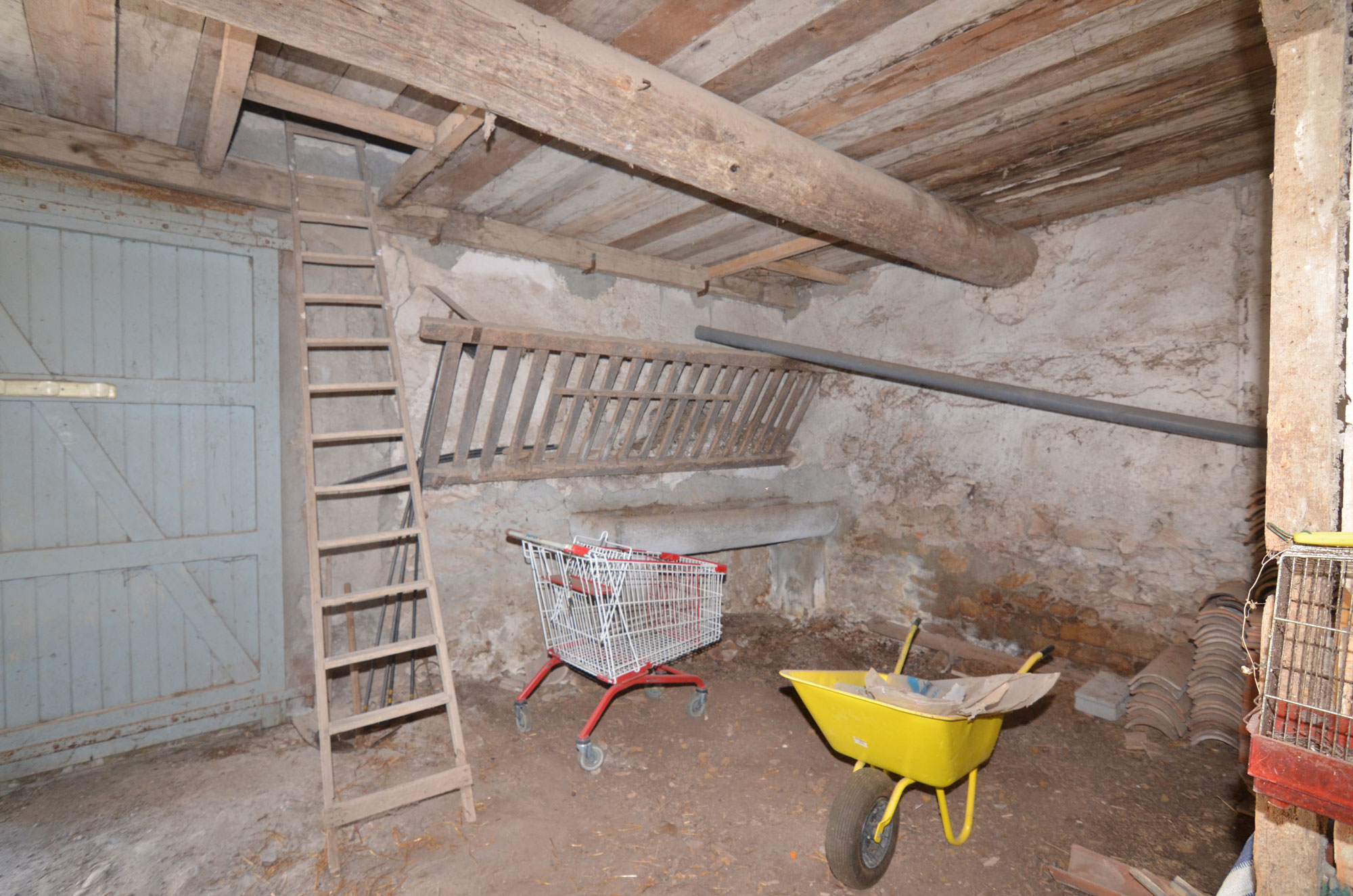 1390CA_espace_ancienne_ecurie.jpg