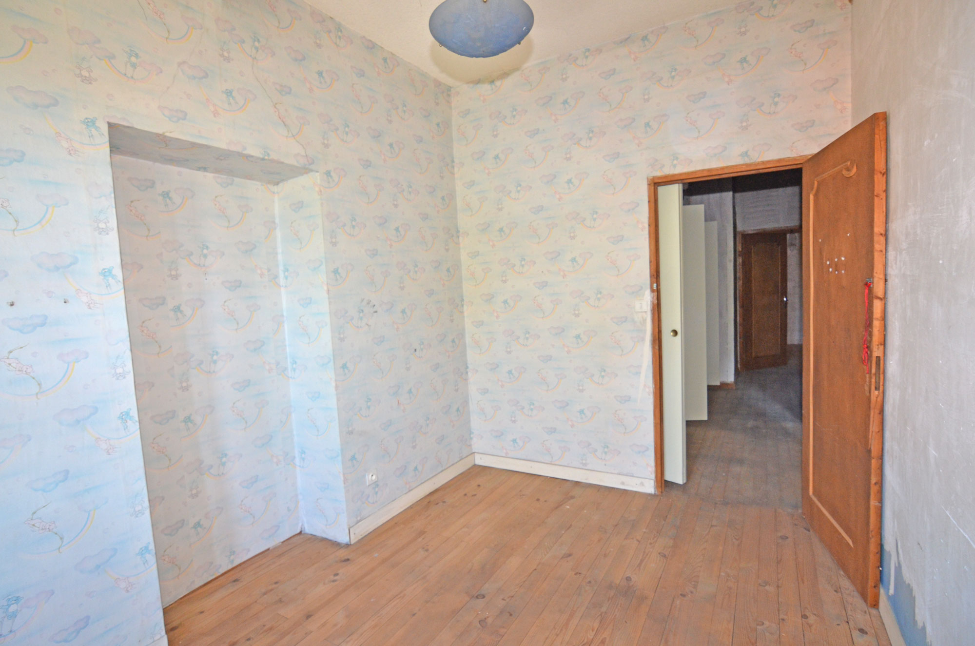 1391CA_bedroom1.jpg